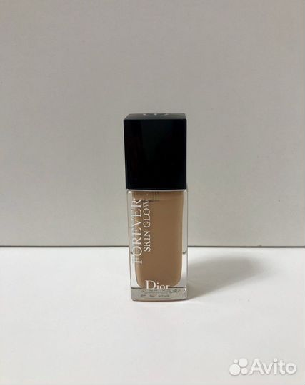 Dior Skin Glow тональный крем 2N