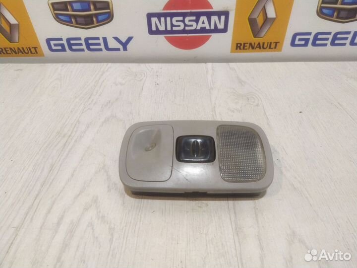 Плафон Подсветка фонарь салона Renault megane 1