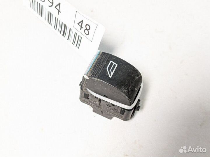 Кнопка стеклоподъемника задняя Ford Focus седан