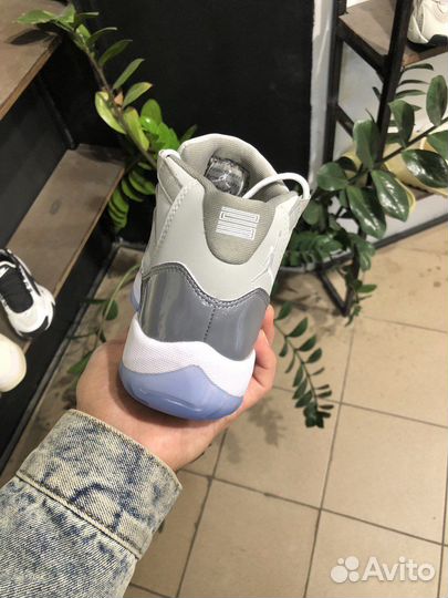 Nike Air Jordan 11 “cool grey”