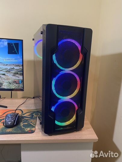 Игровой пк RX580/монитор 24/10 ядер/черный