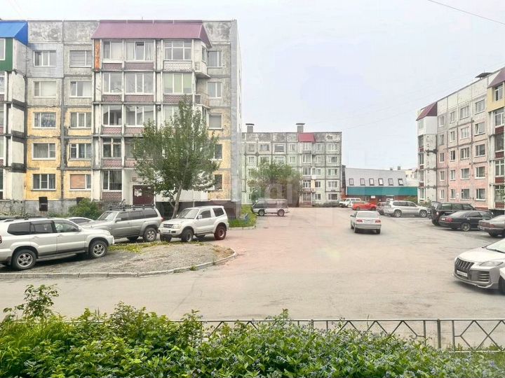 4-к. квартира, 81,1 м², 1/5 эт.