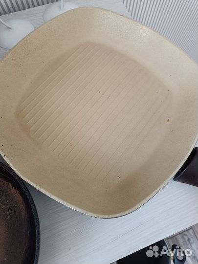 Сковороды, казан и по мелочи