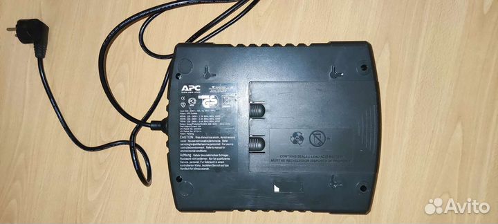 Ибп APC Back-UPS ES 400VA 240W BE400-RS