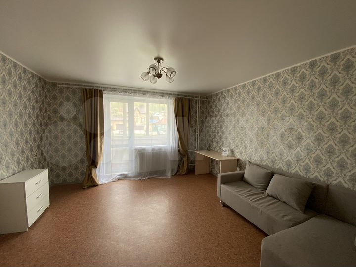 2-к. квартира, 65 м², 2/10 эт.