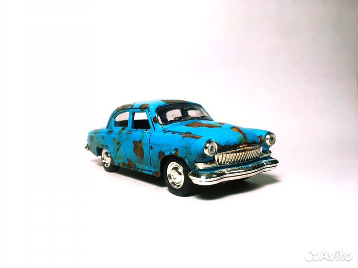 Модель машинка газ-21 волга