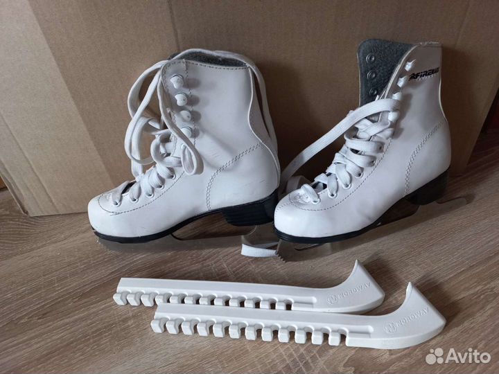 Коньки детские