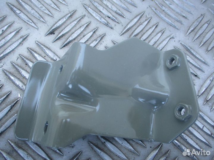 Кронштейн приборной панели Mercedes-Benz A96068023