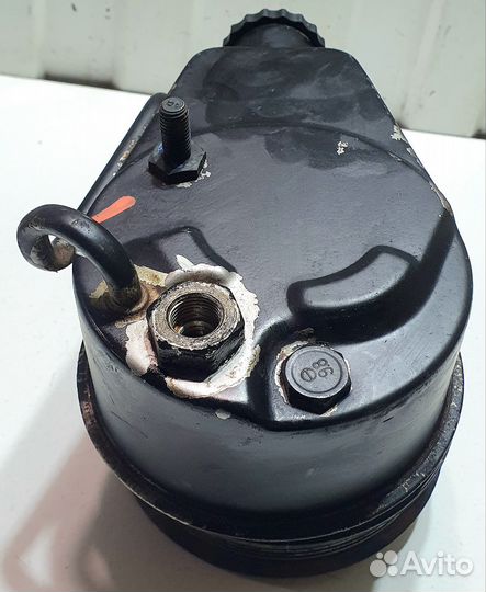 Насос гидроусилителя Isuzu Rodeo 3,1 LG6