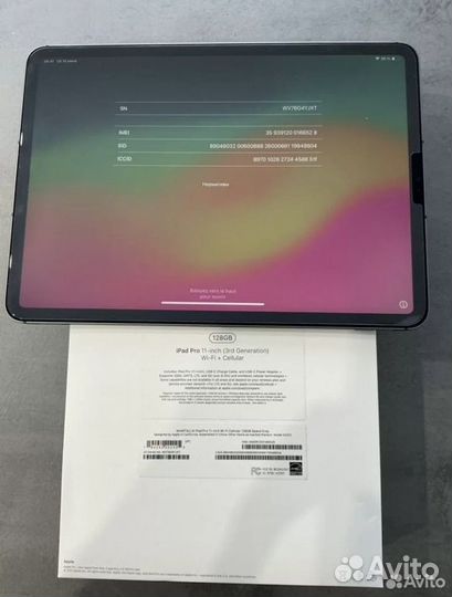 iPad Pro 11 128 гб Wi-Fi + LTE Space Grey