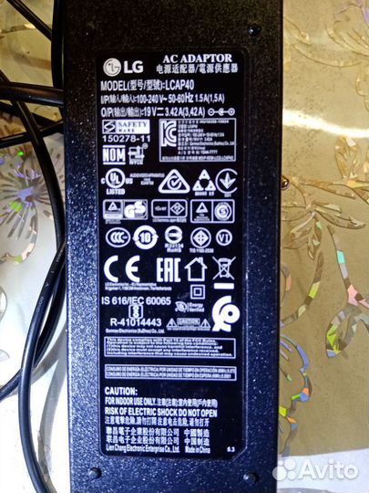 Lcap40 adaptor блок питания LG 19V 3.42A