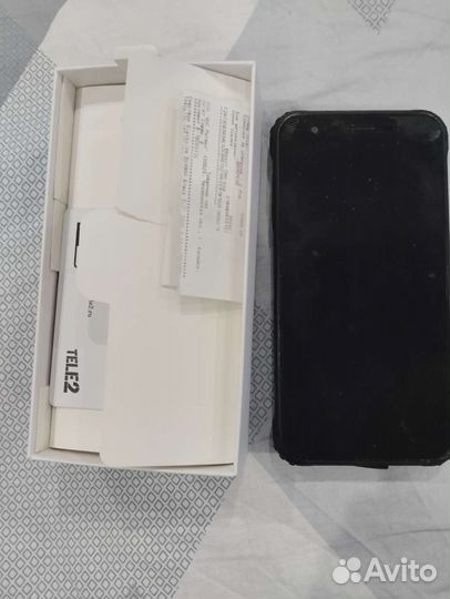 Смартфон back view 4900