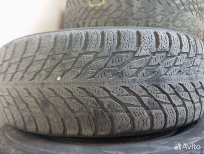 Nokian Tyres Hakkapeliitta R3 SUV 215/60 R17