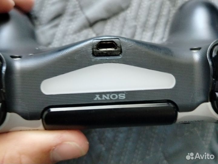 Джостик ps4 камуфляжной окраски