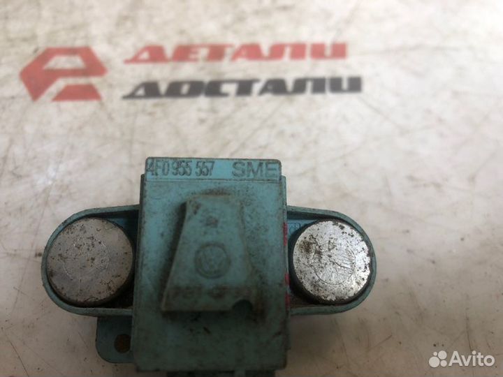 Датчик удара AIR BAG Audi A6 C6 2010