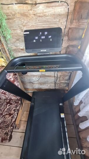 Беговая дорожка электрическая
