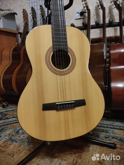 Гитара Hohner HC 06/ обмен