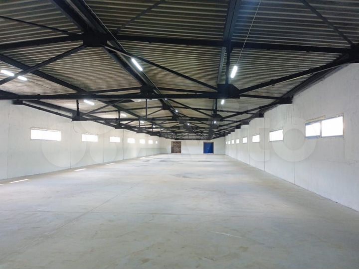 Склад, 1750 м²