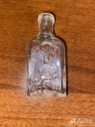 Старинные церковные пузырьки из под масла