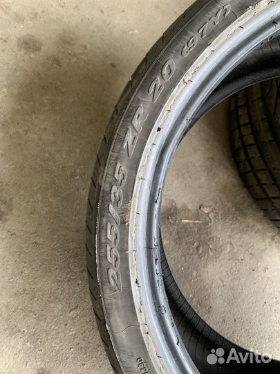 Pirelli P Zero 255/35 R20 97Y