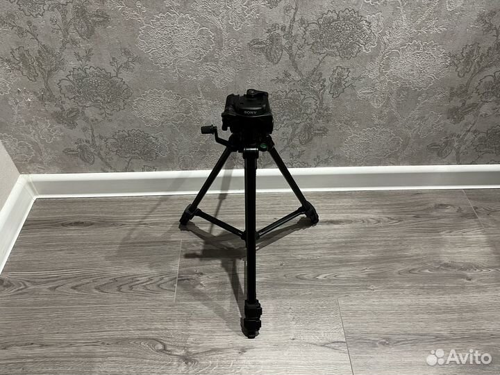 Штатив для камеры Sony VCT-R640