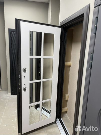 Входные металические двери склад в наличии опт