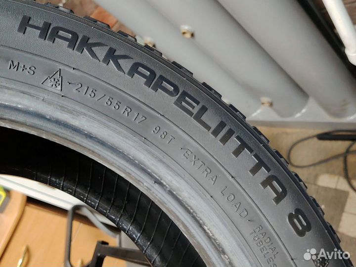 Nokian Tyres Hakkapeliitta 8 215/55 R17 98T