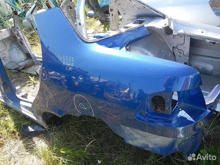 Панель боковая кузова/стойка левая Fiat Albea