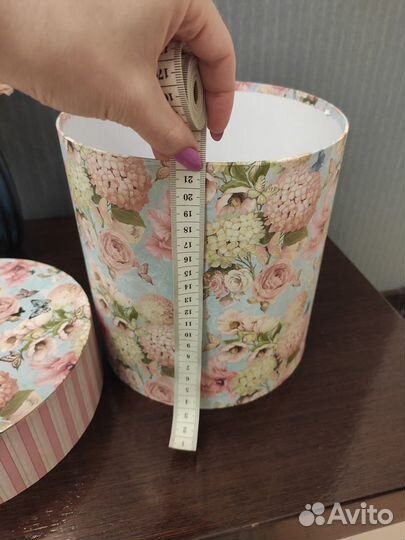 Коробочка подарочная картонная