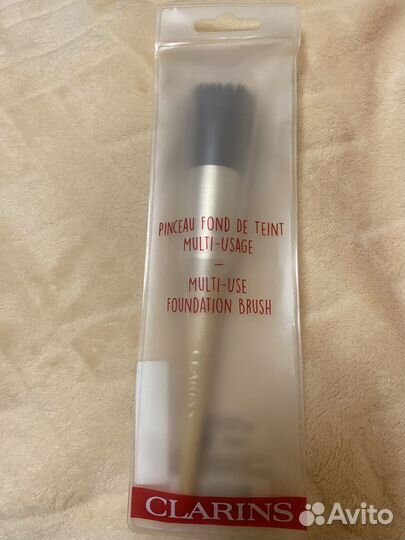 Clarins Кисть многофункциональная pinceau multi