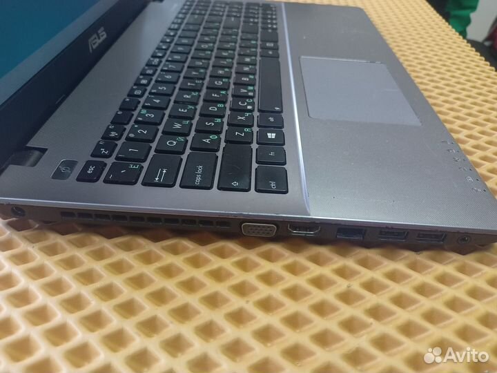 Игровой Asus i3 4010u/8gb ddr3/gt 720m 2gb/ssd+hdd