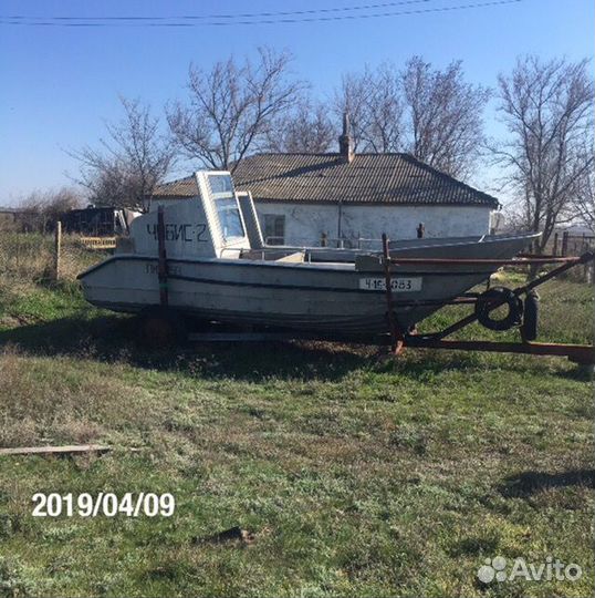 Промысловый катер