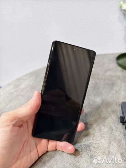 vivo V27, 12/256 ГБ