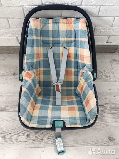 Детское автокресло maxi cosi 0+