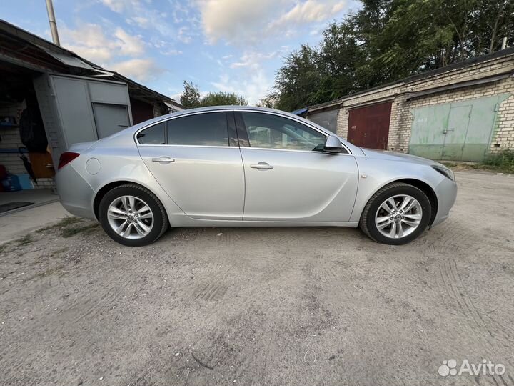 Opel Insignia 1.8 МТ, 2011, 98 000 км