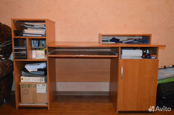 Компьютерный стол