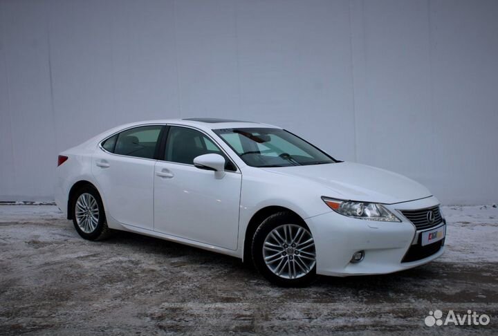 Lexus ES 2.5 AT, 2014, 175 214 км