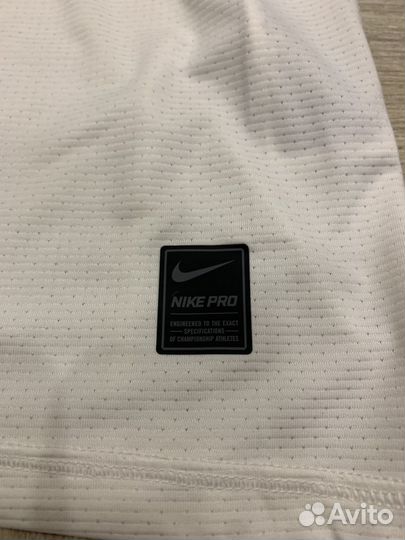 Футболка Nike Pro Combat