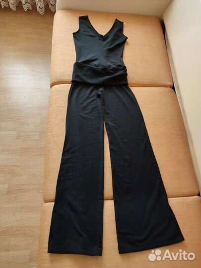 Комбинезон женский спортивный