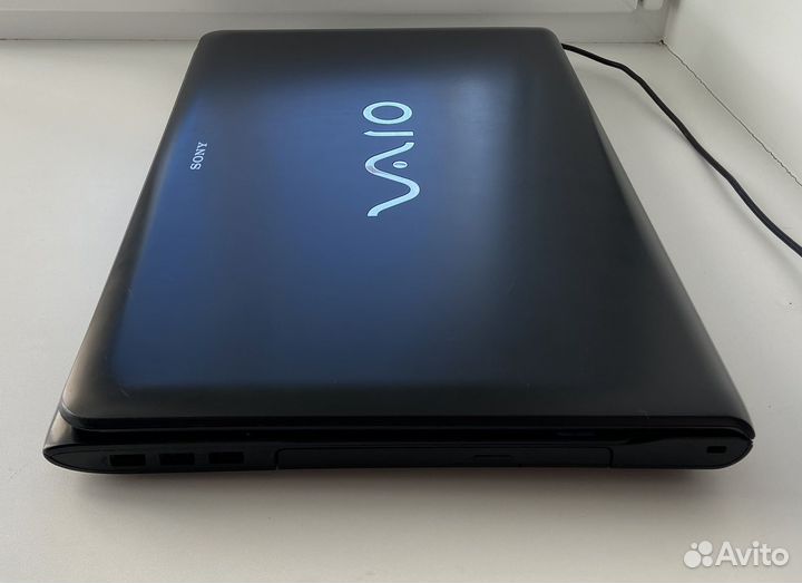 Ноутбук Sony Vaio 17,3