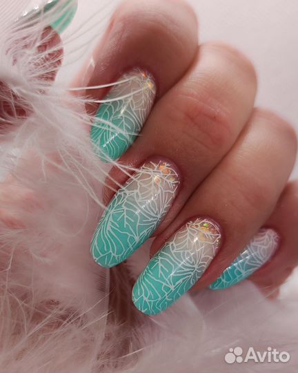 Мастер маникюра