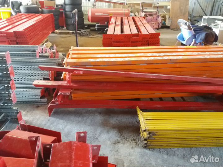 Стелажи палетные б/у и консольные для склада