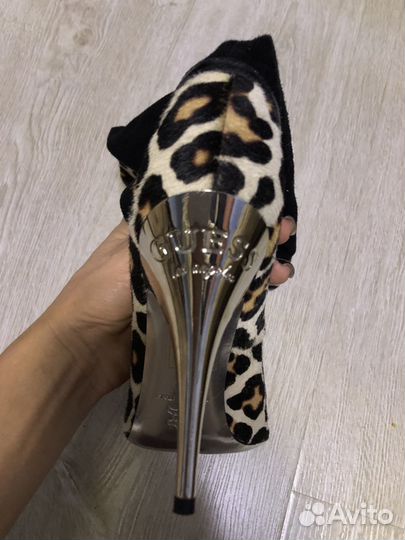 Женские сапоги