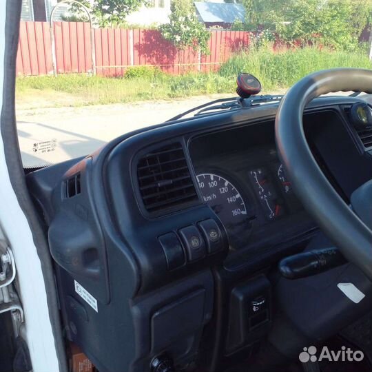 Isuzu NQR75 с КМУ, 2008