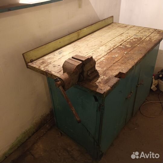 Верстак для гаража