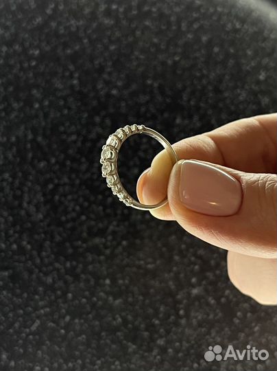 Кольцо с бриллиантами
