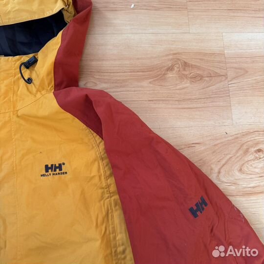 Мембранная куртка helly hansen