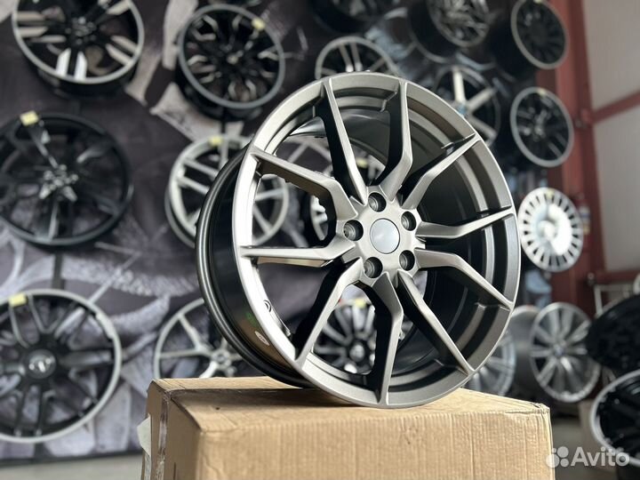 Диски 8x18 5x108 ET45