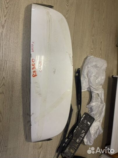 Спойлер крышки багажника Lexus RX