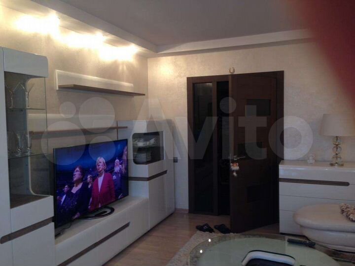 3-к. квартира, 84,2 м², 6/17 эт.